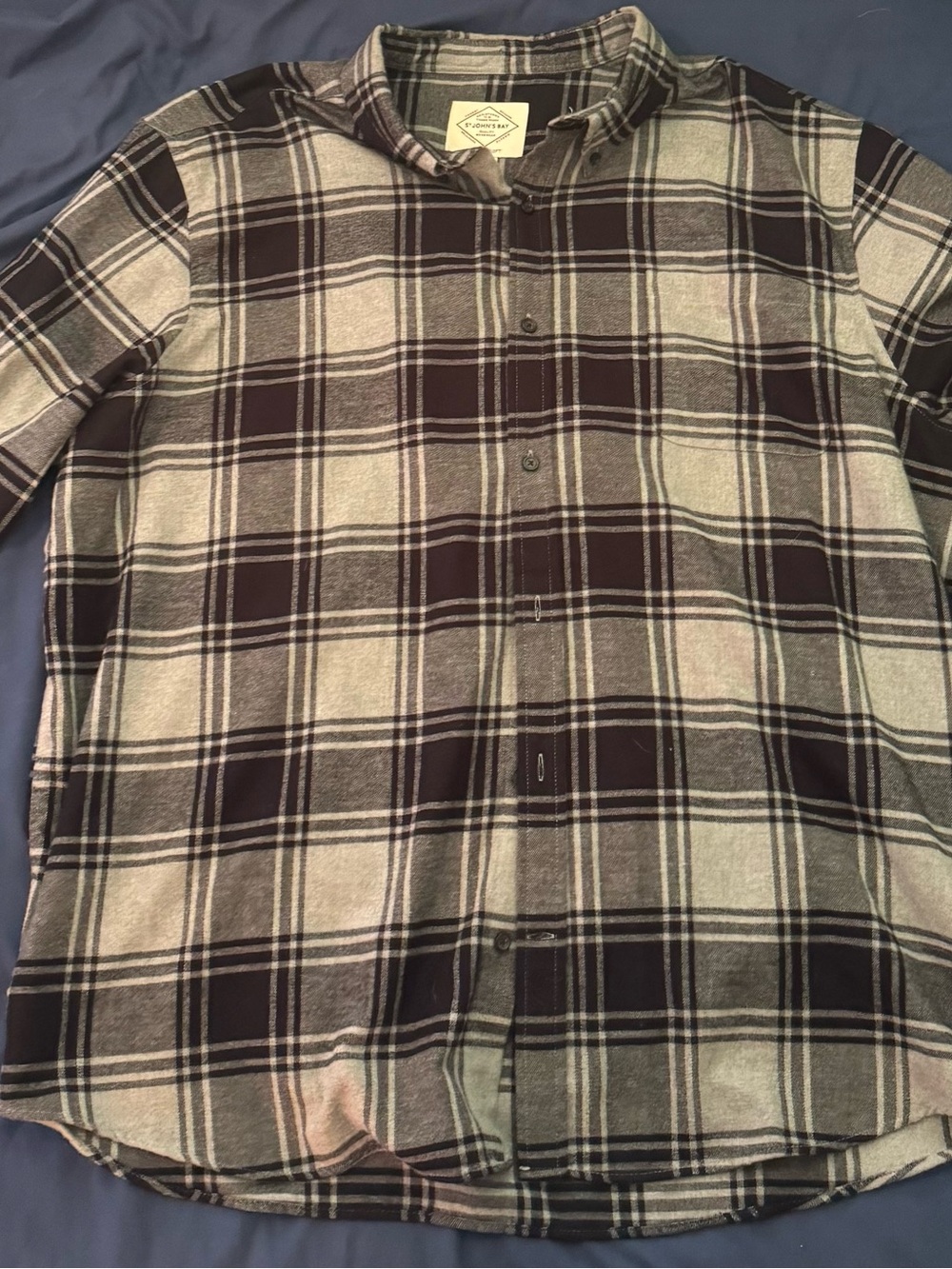 St. John’s Bay Super Soft Plaid Flannel Shirt Men’s 2XL Gray Black Button Front